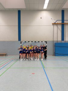 Mehr über den Artikel erfahren Auch im vierten Spiel weiterhin ungeschlagen.