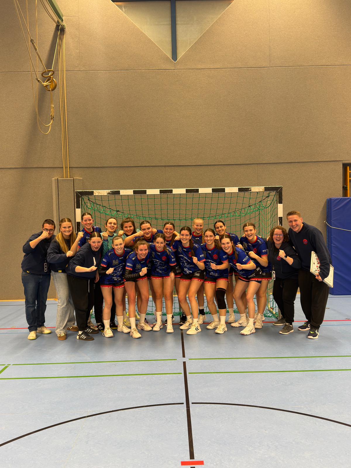 Du betrachtest gerade Die HSG Leudelsbach F2 gewinnt am 28.02.2026 auswärts gegen den TSV Oberriexingen 1900 mit 29:27 (18:10).