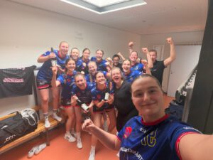 Mehr über den Artikel erfahren HSG Leudelsbach feiert souveränen Heimsieg und bleibt ungeschlagen